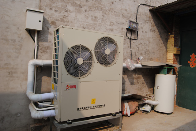 魯禹5P空氣源熱泵采暖主機實拍 魯禹5P空氣源熱泵采暖主機實拍